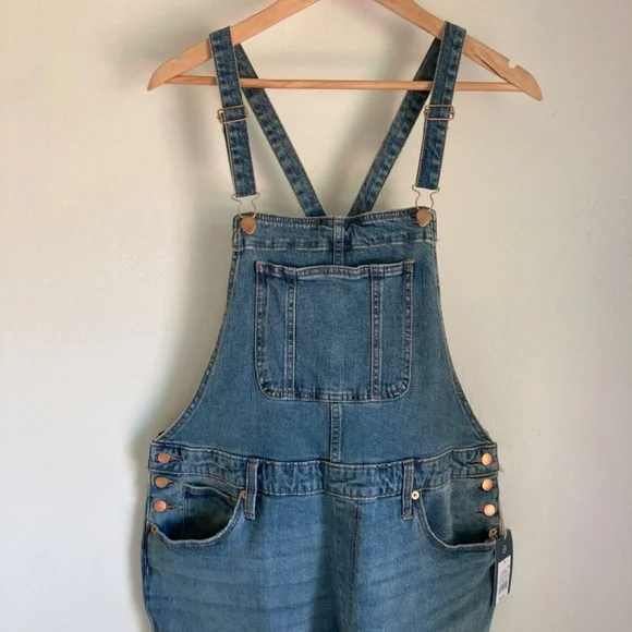 Universal Thread Blue Denim Overalls Classic Workwear - Picture 2 of 10
